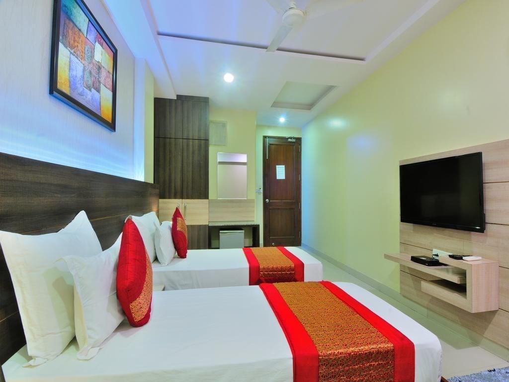 Hotel Sky Rich International - 05 Mins From Karol Bagh Metro Station Delhi  Esterno foto