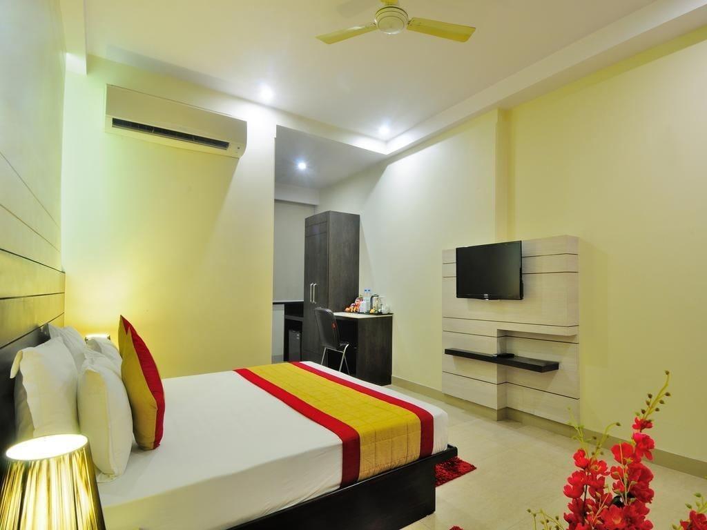 Hotel Sky Rich International - 05 Mins From Karol Bagh Metro Station Delhi  Esterno foto