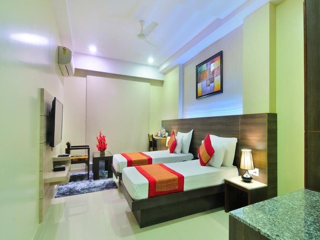 Hotel Sky Rich International - 05 Mins From Karol Bagh Metro Station Delhi  Esterno foto