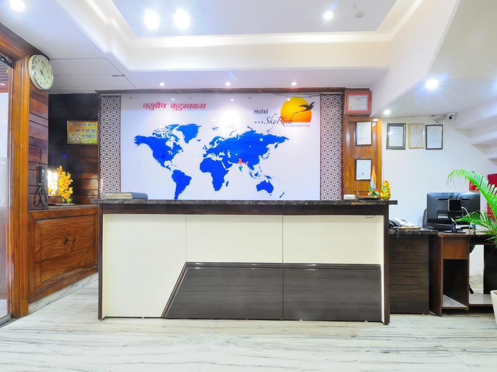 Hotel Sky Rich International - 05 Mins From Karol Bagh Metro Station Delhi  Esterno foto