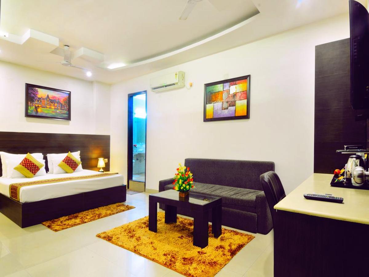 Hotel Sky Rich International - 05 Mins From Karol Bagh Metro Station Delhi  Esterno foto